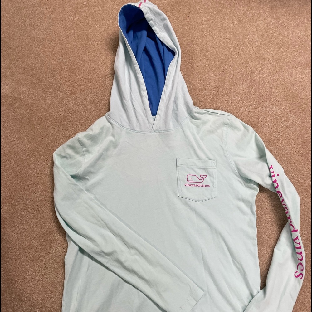 Vineyard vines long sleeve.